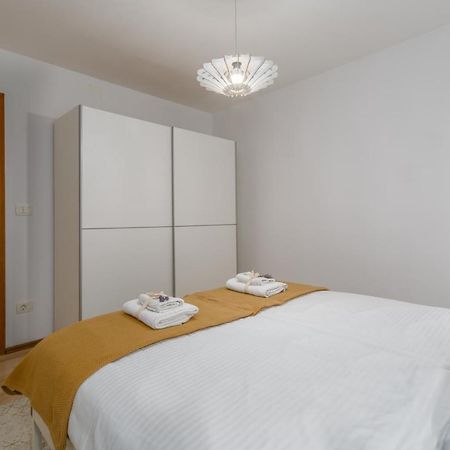 Apartments Agata Novigrad  Zewnętrze zdjęcie