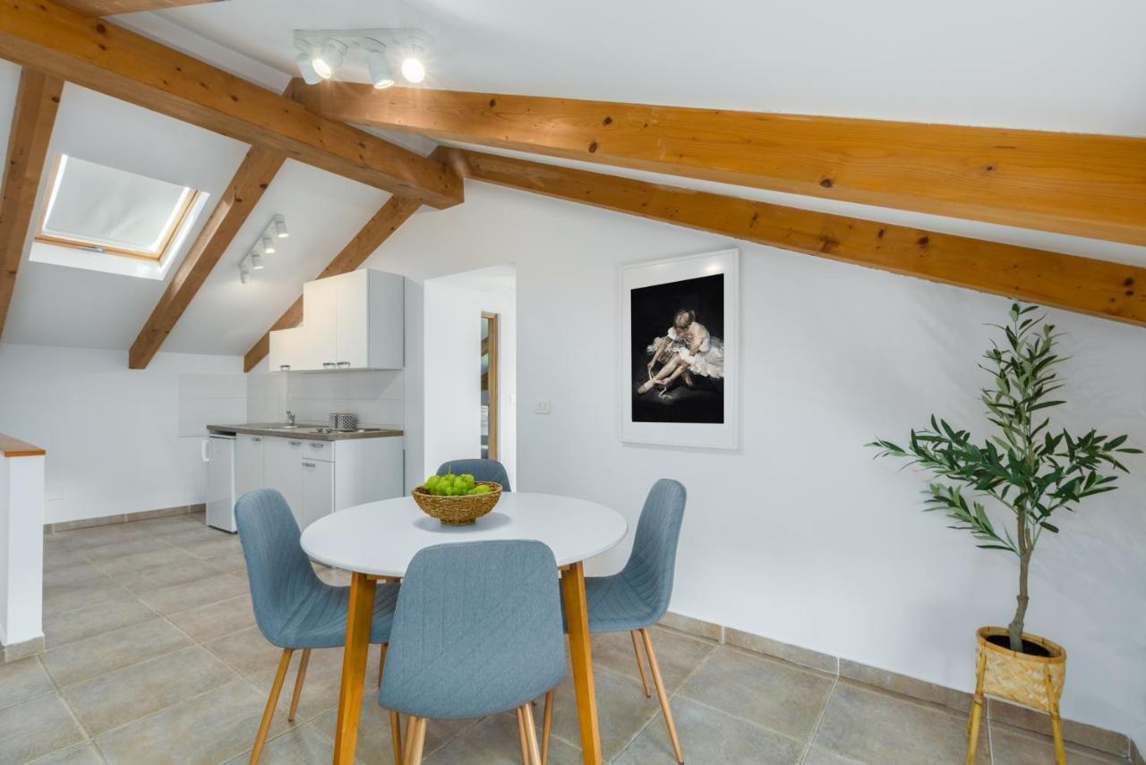 Apartments Agata Novigrad  Zewnętrze zdjęcie